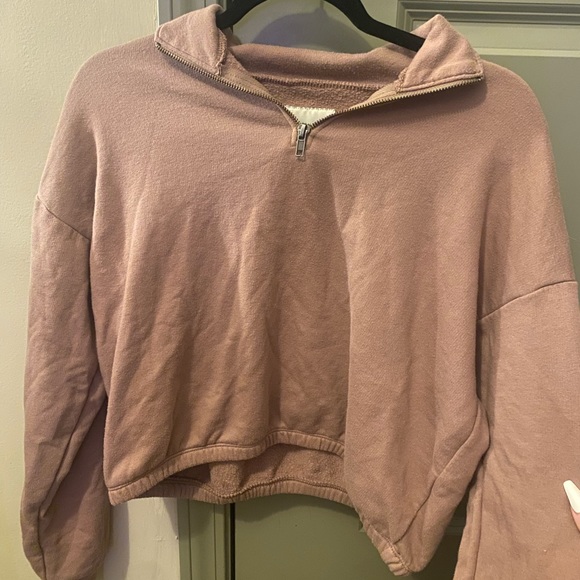 American Eagle Outfitters Tops - American eagle quarter zip